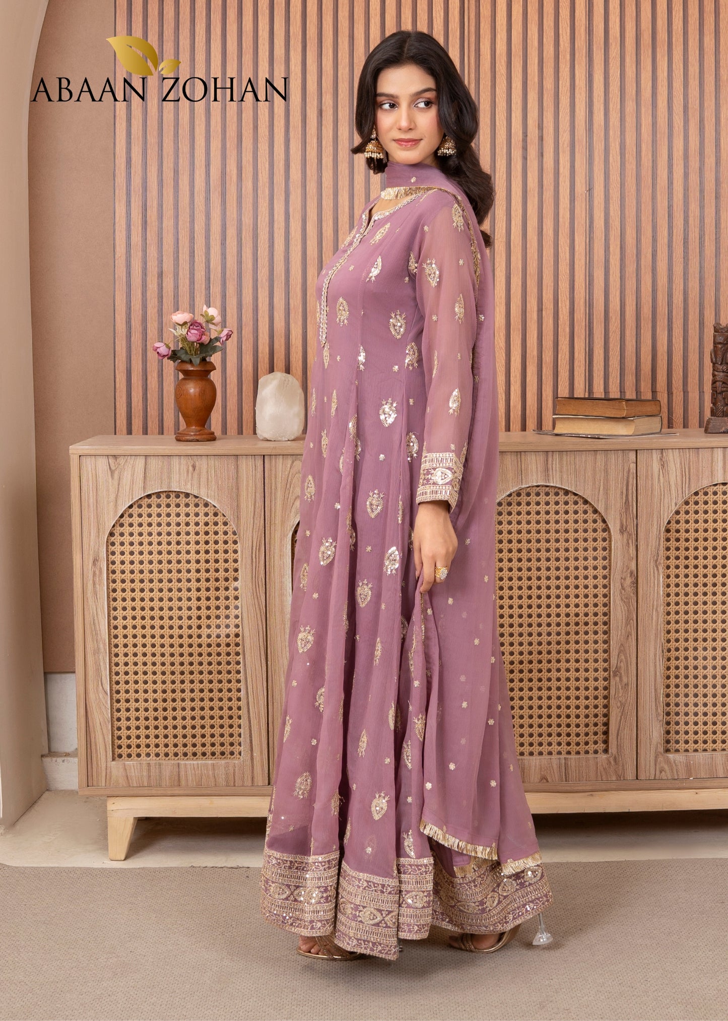 Raunaq Lilac
