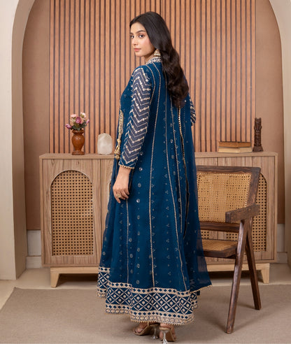 Nayaab Peacock 3 pieces